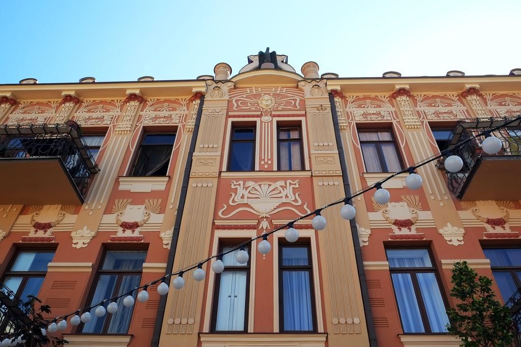 Charming 2Br Apartment In Old Tbilisi - By Wehost Exterior foto
